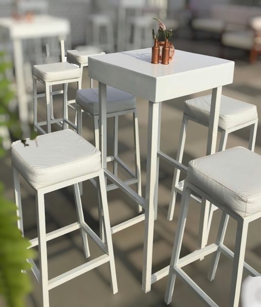 White Bar Stool (Variant 2)